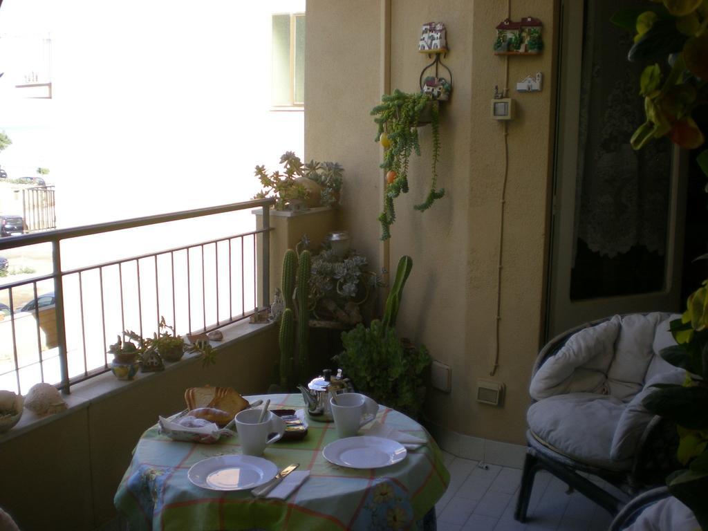 Orizzonte B&B Cefalù Rum bild